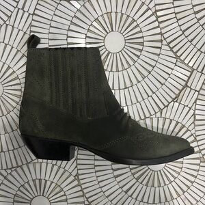 ROSEANNA
BOOTIE
FOREST